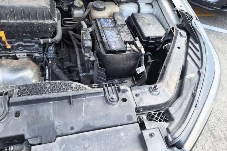 Used Roewe RX3 2021 PRO 1.6L CVT Elite Model Engine Bay Left