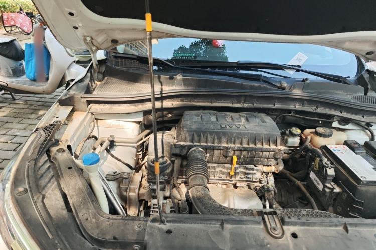 Used Roewe RX3 2021 PRO 1.6L CVT Elite Model Engine Bay Right