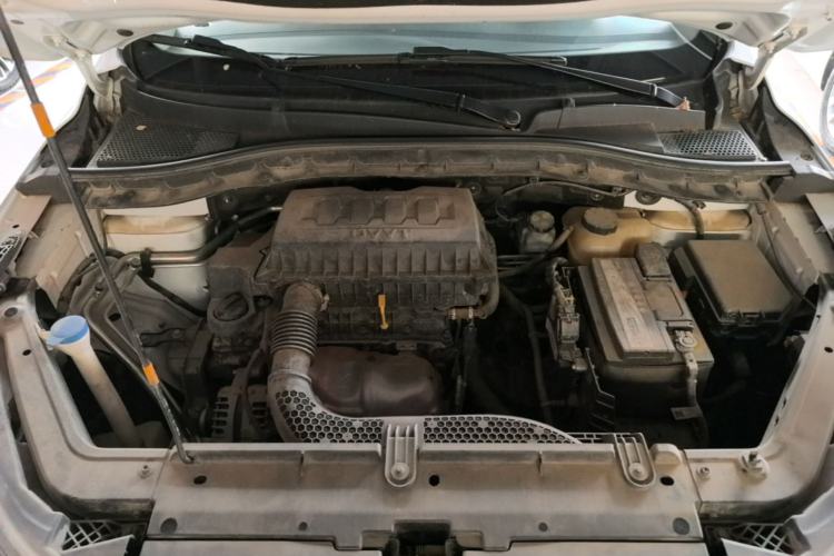 Used Roewe RX3 2021 PRO 1.6L Manual Flagship Model Engine Bay