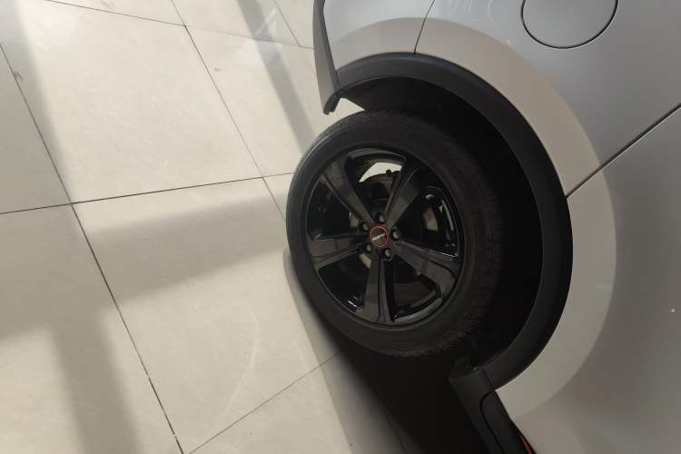 Used Roewe RX3 2021 PRO 1.6L CVT Flagship Model Exterior 8