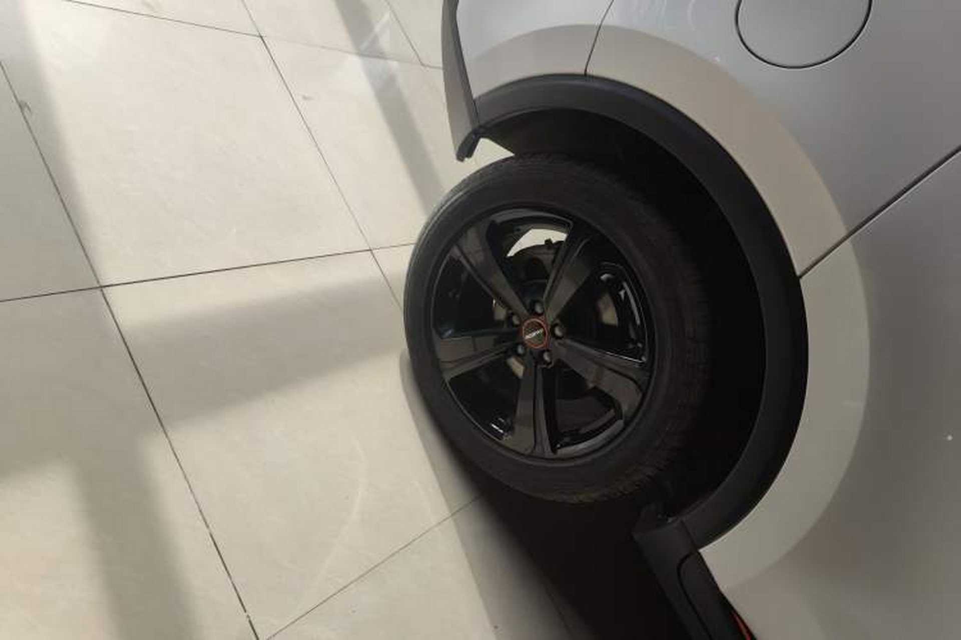 Used Roewe RX3 2021 PRO 1.6L CVT Flagship Model Exterior 8
