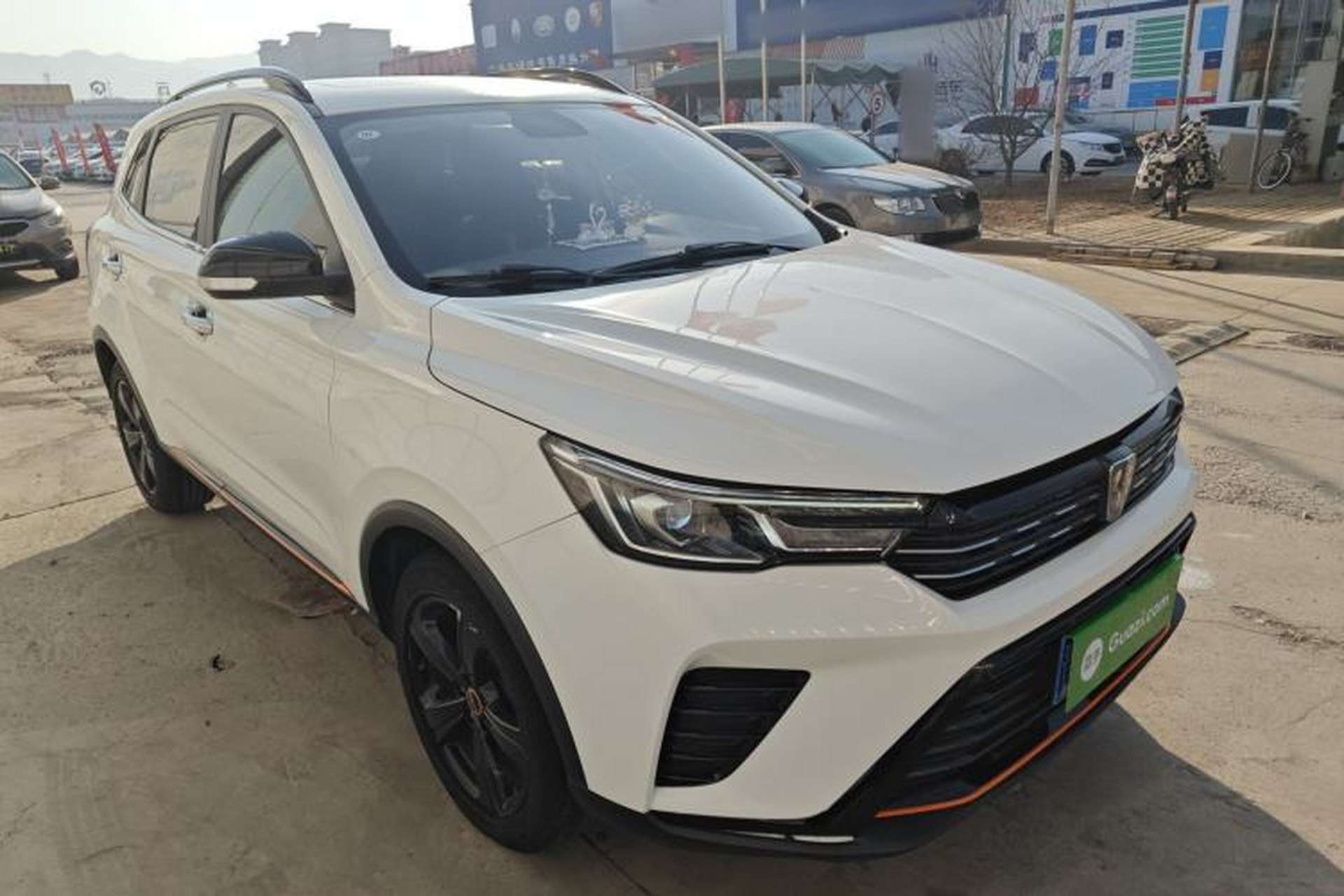 Used Roewe RX3 2021 PRO 1.6L CVT Elite Model Front Right 45 Deg