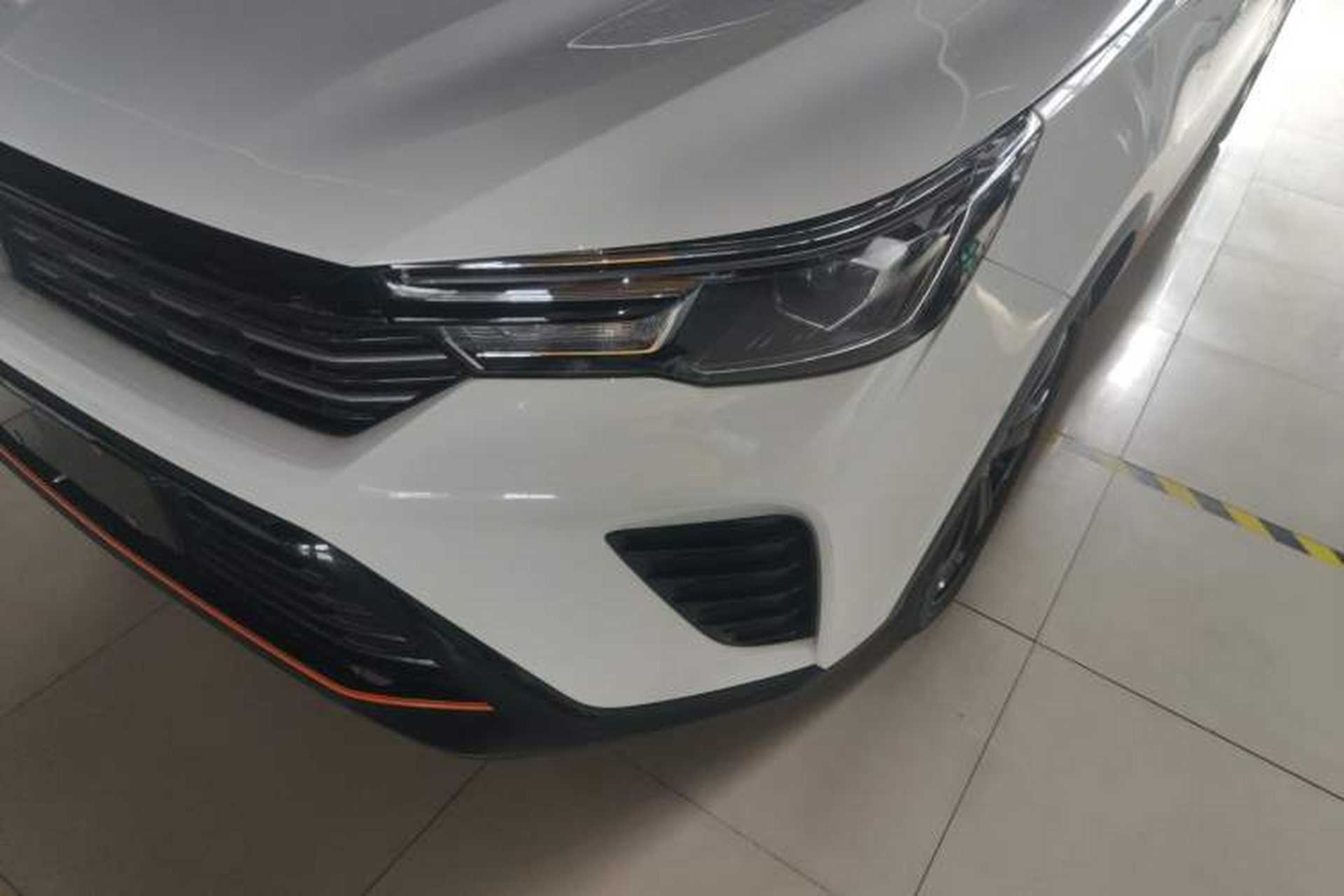 Used Roewe RX3 2021 PRO 1.6L CVT Flagship Model Left Front Headlight