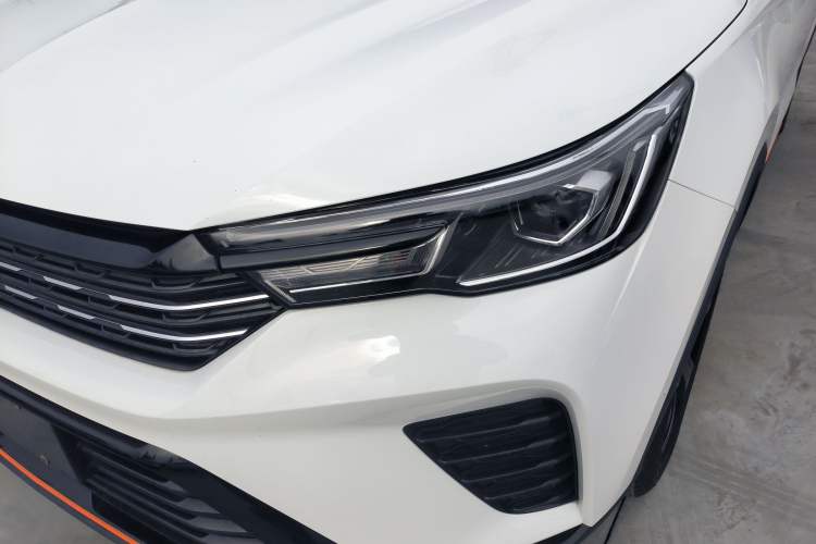 Used Roewe RX3 2021 PRO 1.6L Manual Flagship Model Left Front Headlight