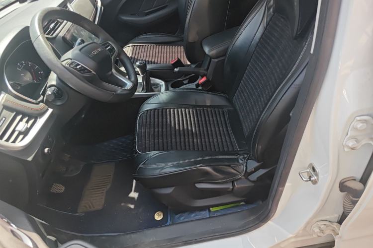 Used Roewe RX3 2021 PRO 1.6L Manual Flagship Model Left Front Seat