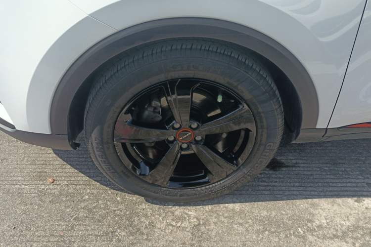 Used Roewe RX3 2021 PRO 1.6L CVT Elite Model Left Front Wheel Hub
