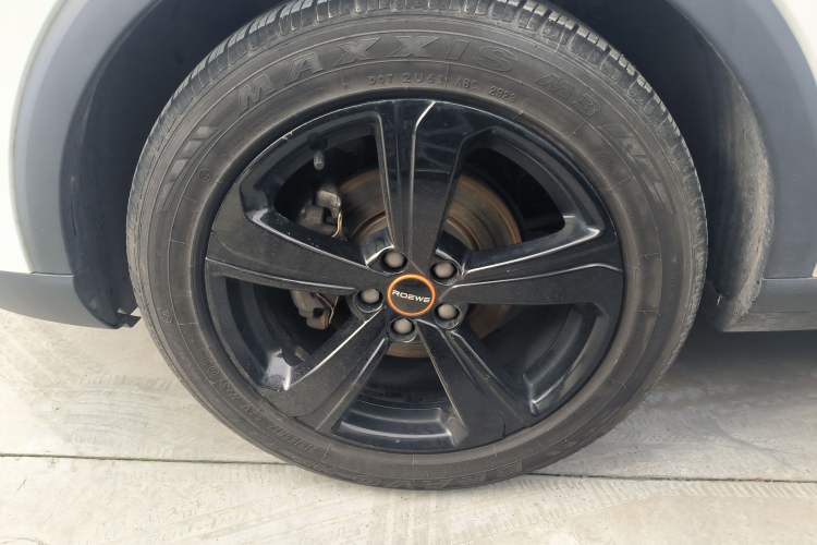 Used Roewe RX3 2021 PRO 1.6L Manual Flagship Model Left Front Wheel Hub
