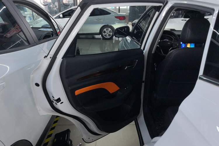 Used Roewe RX3 2021 PRO 1.6L CVT Flagship Model Left Rear Door Interior
