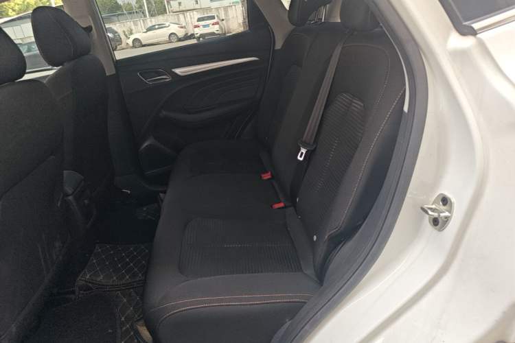 Used Roewe RX3 2021 PRO 1.6L CVT Elite Model Left Rear Seat