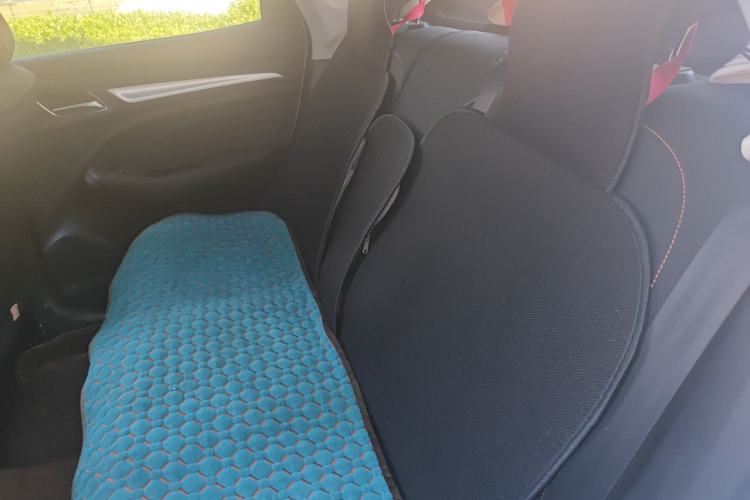 Used Roewe RX3 2021 PRO 1.6L Manual Flagship Model Left Rear Seat