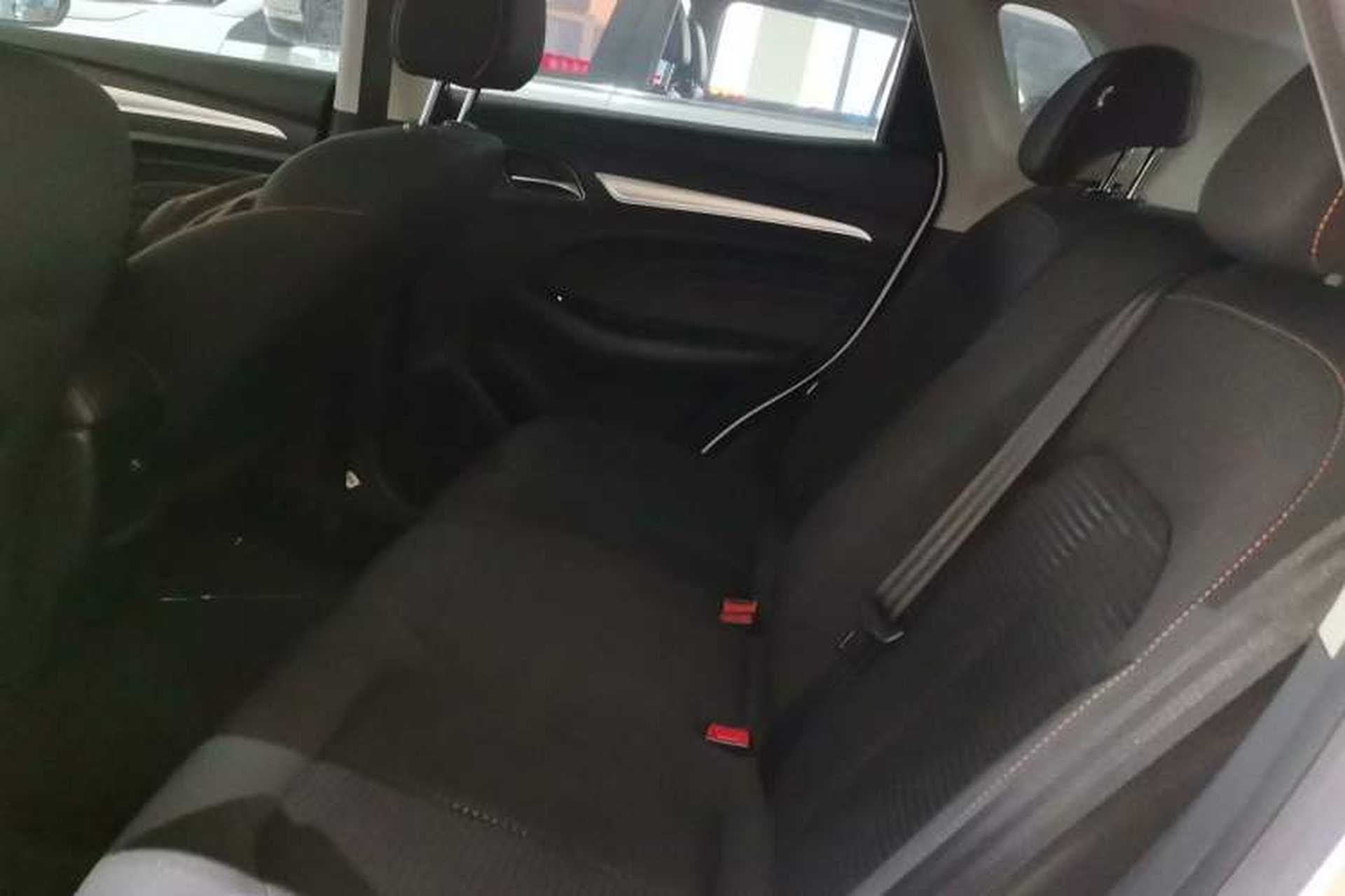 Used Roewe RX3 2021 PRO 1.6L CVT Elite Model Left Rear Seat