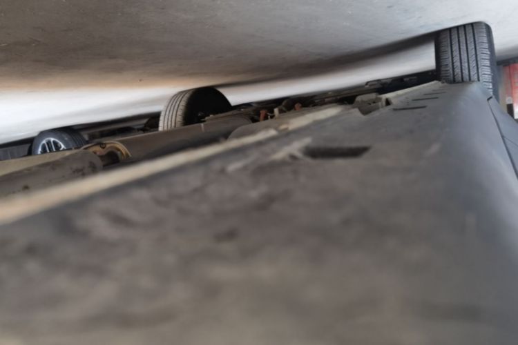 Used Roewe RX3 2021 PRO 1.6L CVT Elite Model Left Side Sill