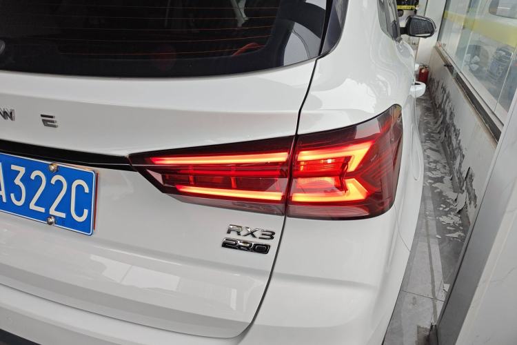 Used Roewe RX3 2021 PRO 1.6L CVT Flagship Model Right Rear Taillight