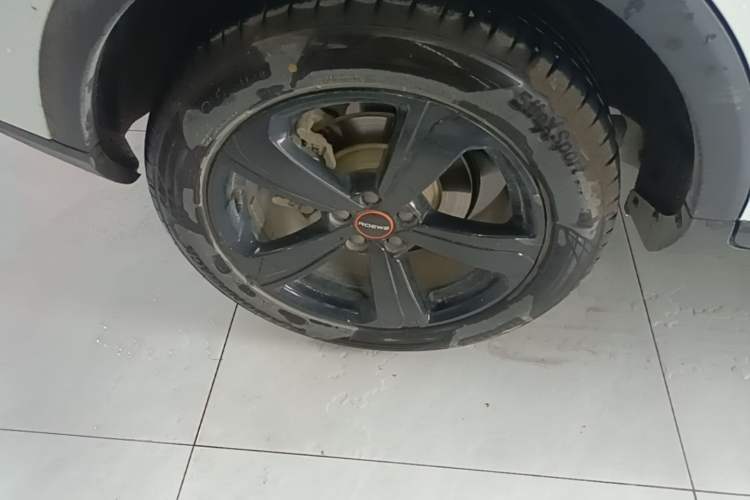 Used Roewe RX3 2021 PRO 1.6L CVT Elite Model Right Rear Wheel Hub