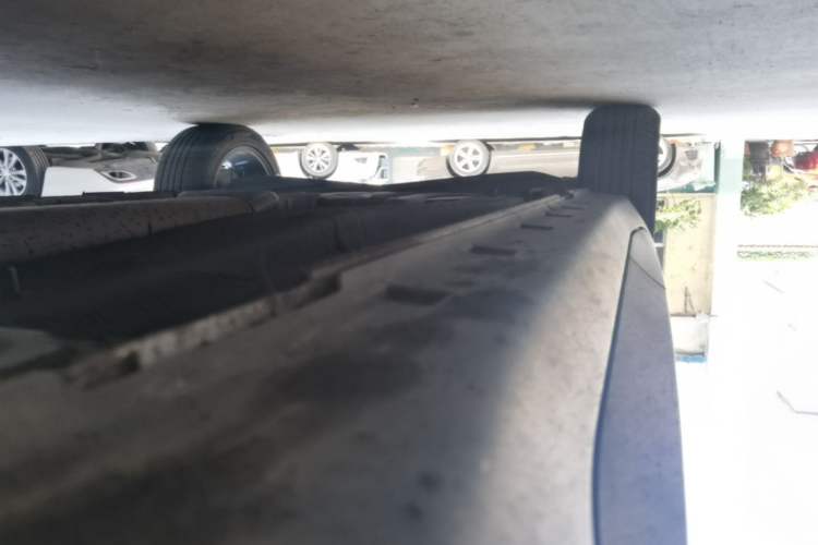 Used Roewe RX3 2021 PRO 1.6L CVT Elite Model Right Side Sill