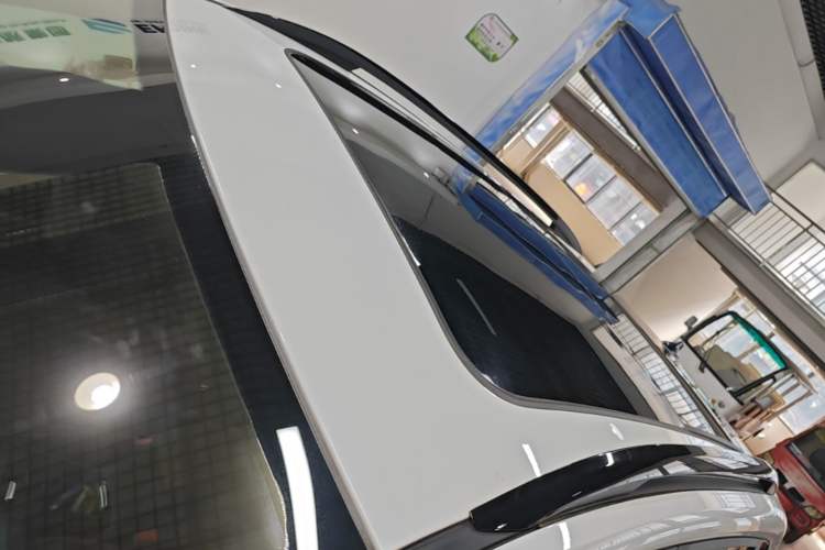 Used Roewe RX3 2021 PRO 1.6L CVT Elite Model Roof