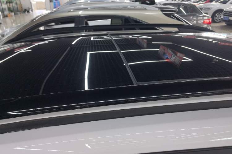 Used Roewe RX3 2021 PRO 1.6L CVT Flagship Model Roof