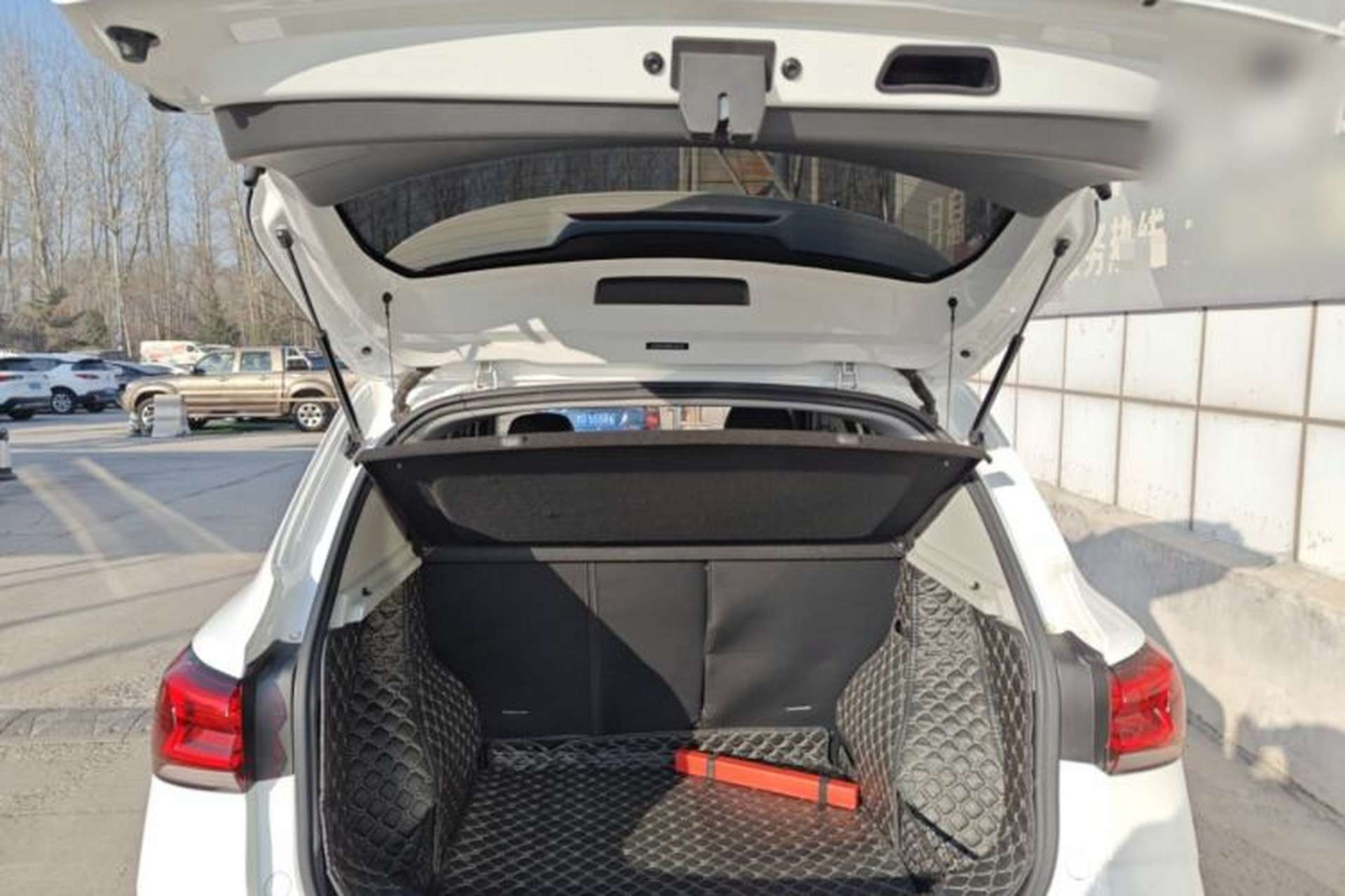Used Roewe RX3 2021 PRO 1.6L CVT Elite Model Trunk