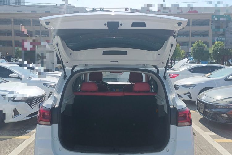 Used Roewe RX3 2021 PRO 1.6L CVT Elite Model Trunk
