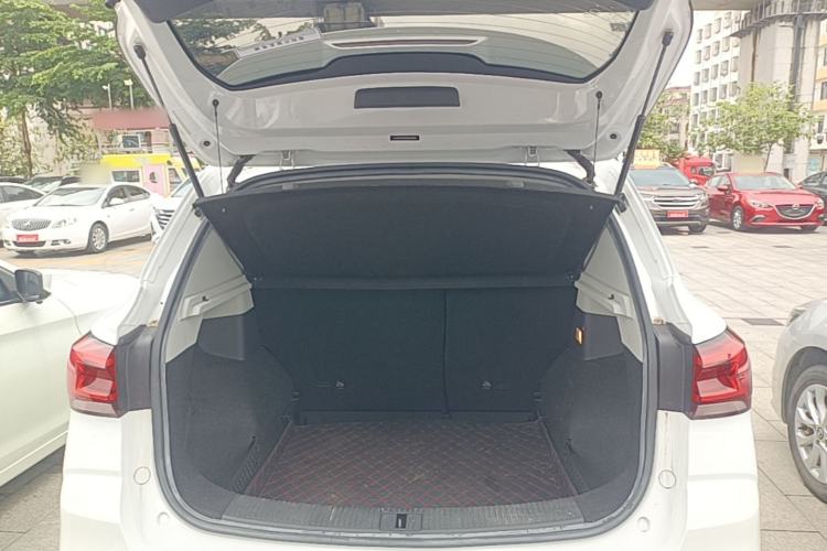 Used Roewe RX3 2021 PRO 1.6L CVT Elite Model Trunk