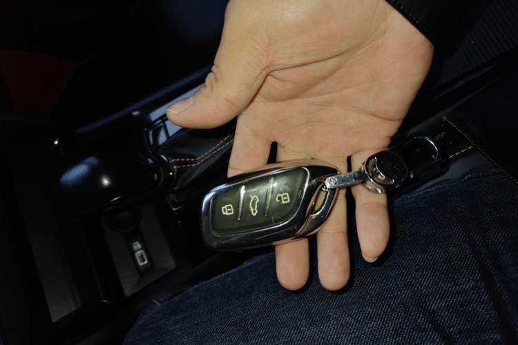 Used Roewe RX3 2021 PRO 1.6L CVT Flagship Model Vehicle Key