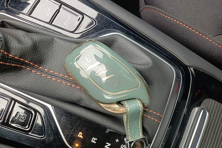 Used Roewe RX3 2021 PRO 1.6L CVT Elite Model Vehicle Key