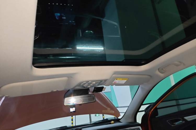 Used Roewe RX3 2021 PRO 1.6L CVT Elite Model Headliner
