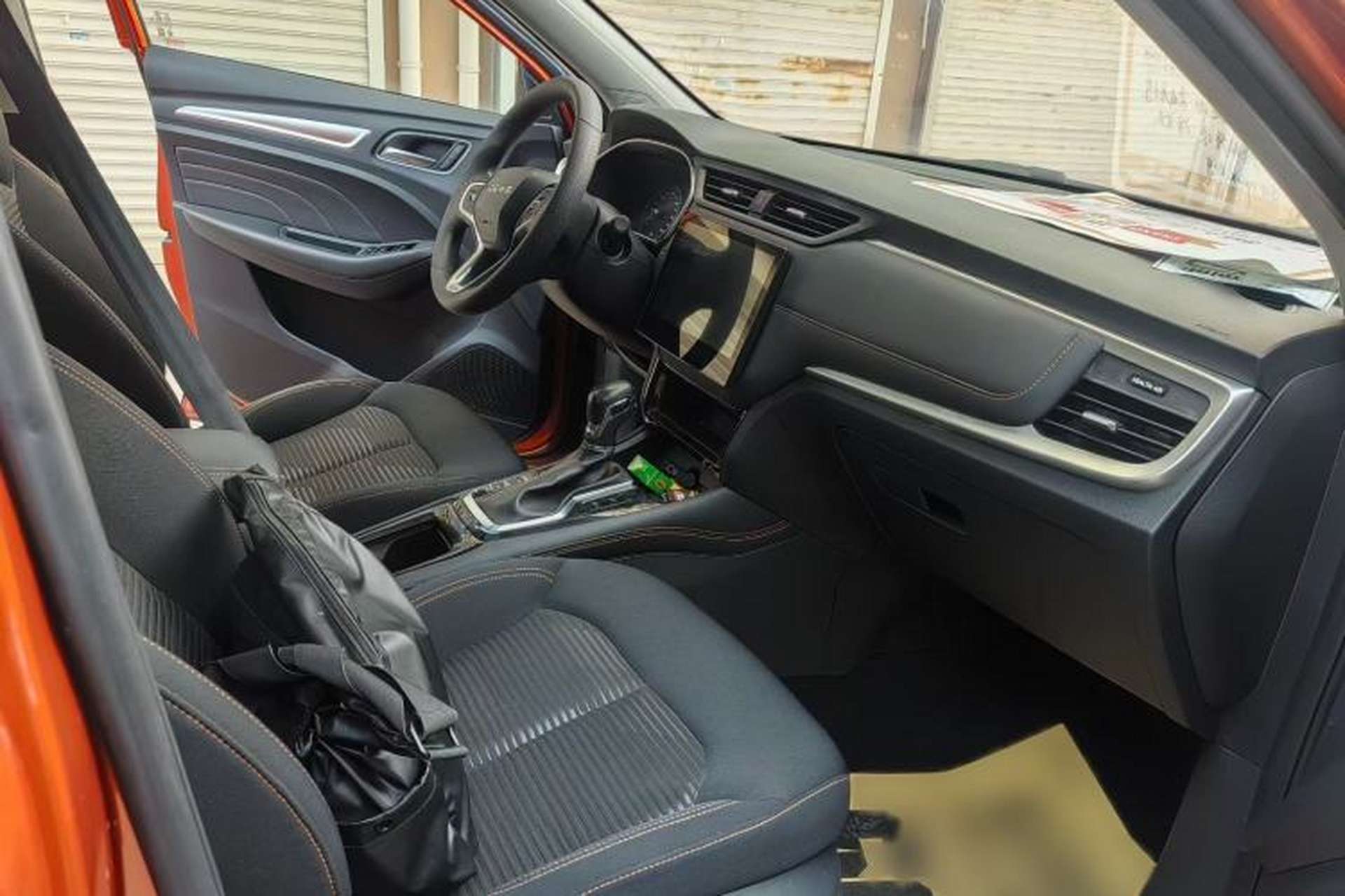 Used Roewe RX3 2021 PRO 1.6L CVT Elite Model Interior 5