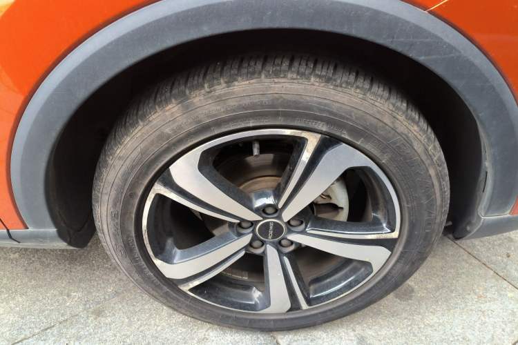 Used Roewe RX3 2021 PRO 1.6L CVT Elite Model Right Front Wheel Hub