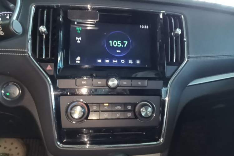 Used Roewe RX5 2016 20T Two-Wheel Drive Automatic Flagship Edition Audio And AC Panel