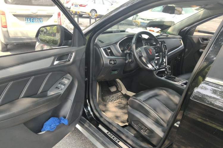 Used Roewe RX5 2016 20T Two-Wheel Drive Automatic Flagship Edition Driver Seat