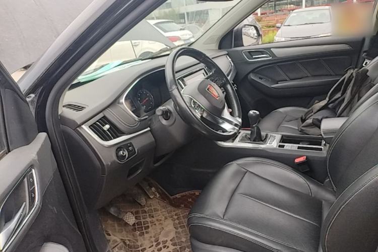Used Roewe RX5 2016 20T Two-Wheel Drive Manual Flagship Edition Driver Seat