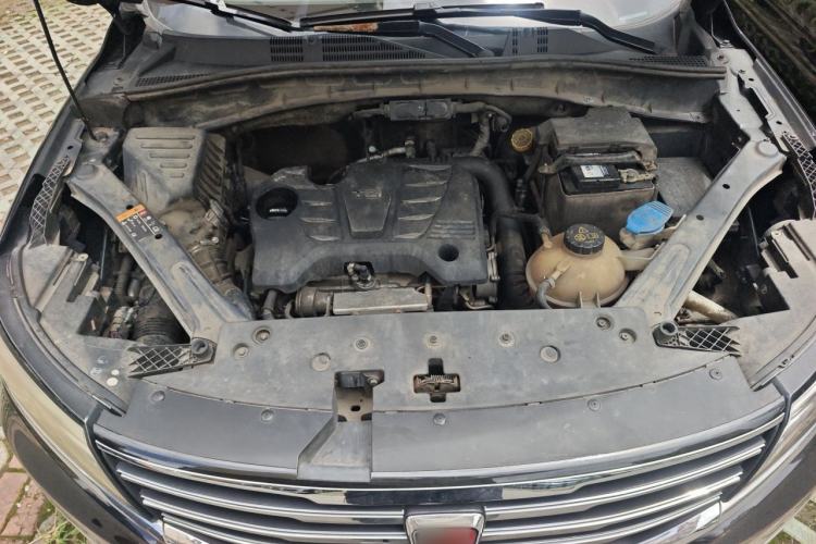 Used Roewe RX5 2016 20T Two-Wheel Drive Automatic Internet Smart Edition Engine Bay