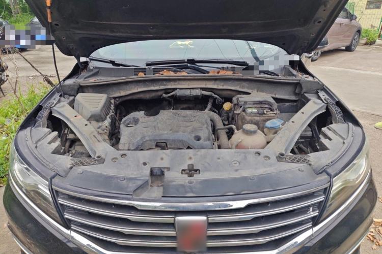 Used Roewe RX5 2016 20T Two-Wheel Drive Manual Flagship Edition Engine Bay