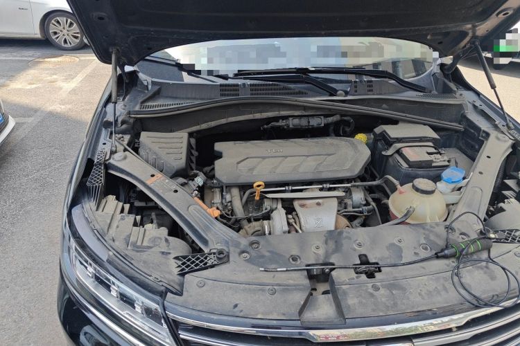 Used Roewe RX5 2016 30T Four-Wheel Drive Automatic Internet Smart Luxury Edition Engine Bay Right
