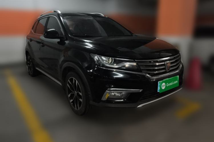 Used Roewe RX5 2016 20T Two-Wheel Drive Manual Transmission Internet Smart Edition Front Right 45 Deg