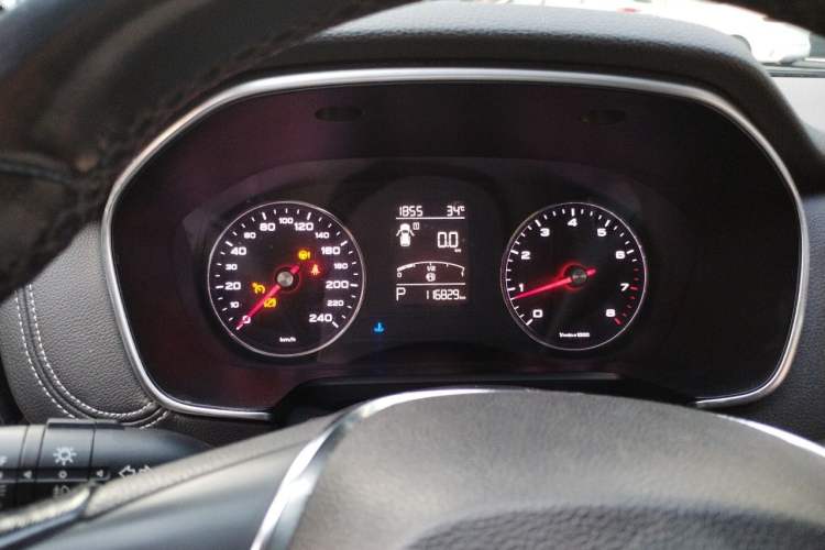 Used Roewe RX5 2016 20T Two-Wheel Drive Automatic Internet Smart Edition Instrument Cluster