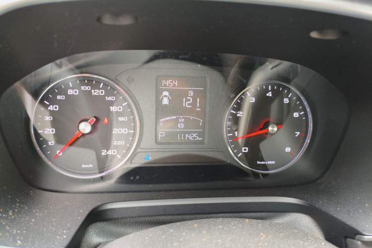 Used Roewe RX5 2016 20T Two-Wheel Drive Automatic Flagship Edition Instrument Cluster