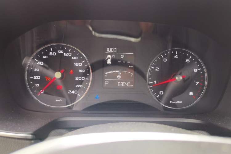Used Roewe RX5 2016 20T Two-Wheel Drive Automatic Flagship Edition Instrument Cluster