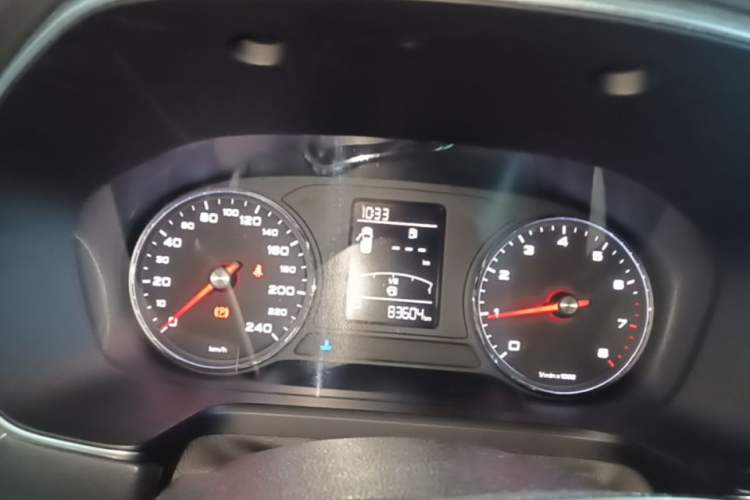 Used Roewe RX5 2016 20T Two-Wheel Drive Automatic Flagship Edition Instrument Cluster