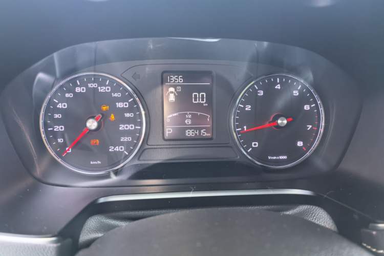 Used Roewe RX5 2016 20T Two-Wheel Drive Automatic Flagship Edition Instrument Cluster
