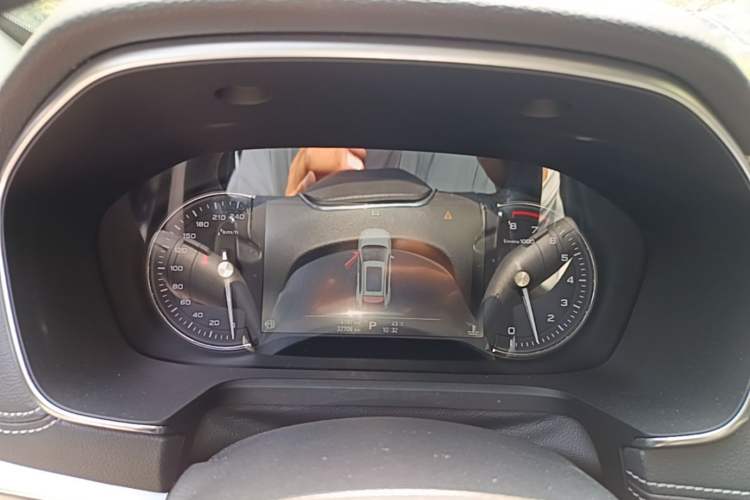 Used Roewe RX5 2016 30T Four-Wheel Drive Automatic Internet Smart Luxury Edition Instrument Cluster