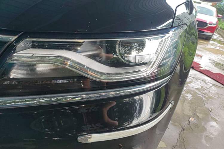 Used Roewe RX5 2016 20T Two-Wheel Drive Manual Flagship Edition Left Front Headlight