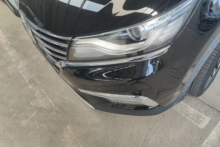 Used Roewe RX5 2016 30T Two-Wheel Drive Automatic Internet Smart Edition Left Front Headlight