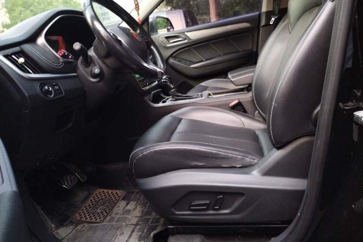 Used Roewe RX5 2016 20T Two-Wheel Drive Automatic Internet Smart Edition Left Front Seat
