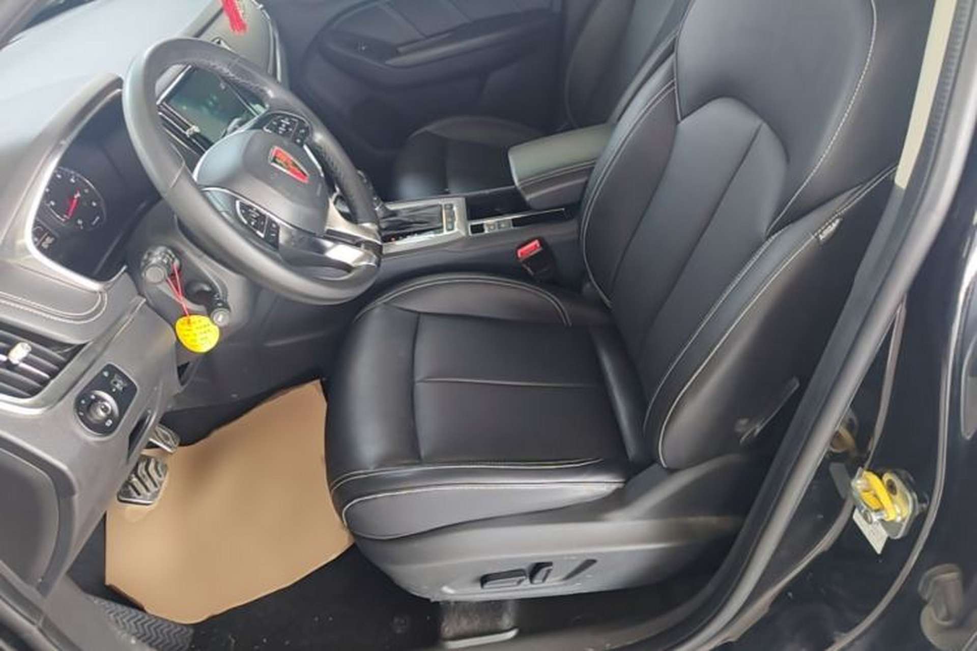 Used Roewe RX5 2016 20T Two-Wheel Drive Automatic Internet Smart Edition Left Front Seat