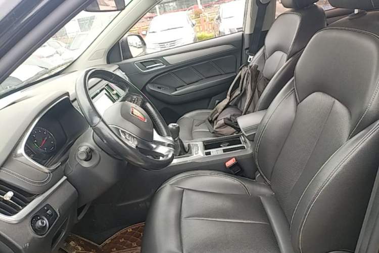 Used Roewe RX5 2016 20T Two-Wheel Drive Manual Flagship Edition Left Front Seat