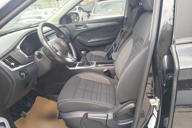 Used Roewe RX5 2016 Revised Version 20T Two-Wheel Drive Manual Transmission Luxury Edition Left Front Seat