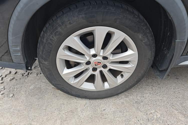 Used Roewe RX5 2016 20T Two-Wheel Drive Automatic Flagship Edition Left Front Wheel Hub