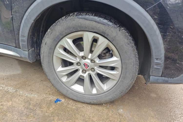Used Roewe RX5 2016 20T Two-Wheel Drive Manual Flagship Edition Right Front Wheel Hub